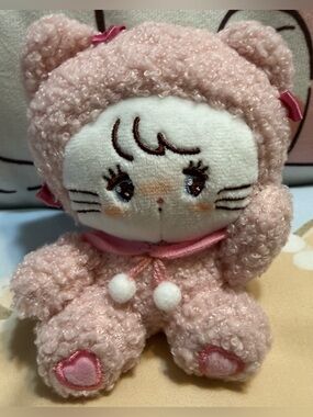 🆕 Mikko Illustrations Mousse keychain Plush.